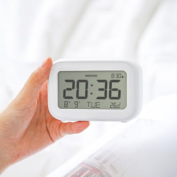  Why Use Multifunctional Alarm Clock ?
