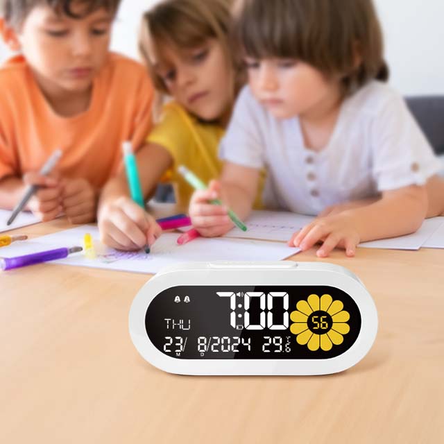 Fashion digital alarm clock VA screen dual alarm time/date/temperature display 12/24 hour format alarm clock for kids